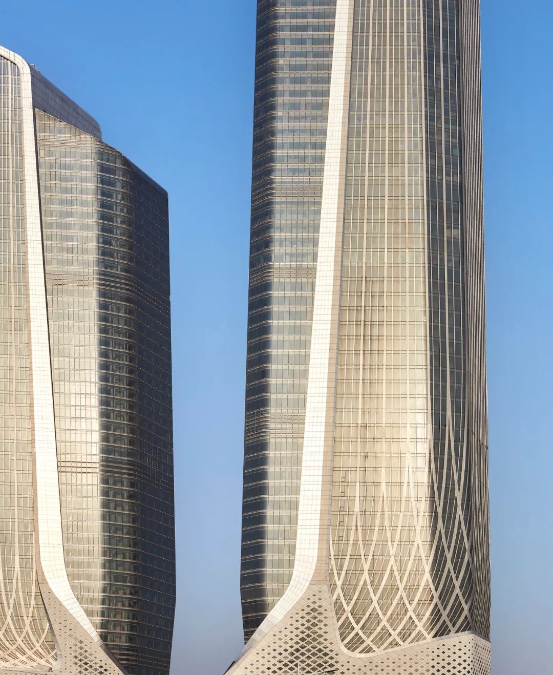 1652682871306945.jpg 35.jpg