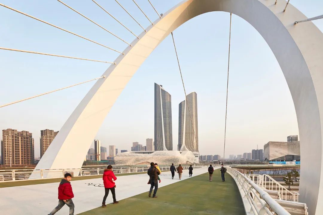 1652682913575722.jpg 37.jpg